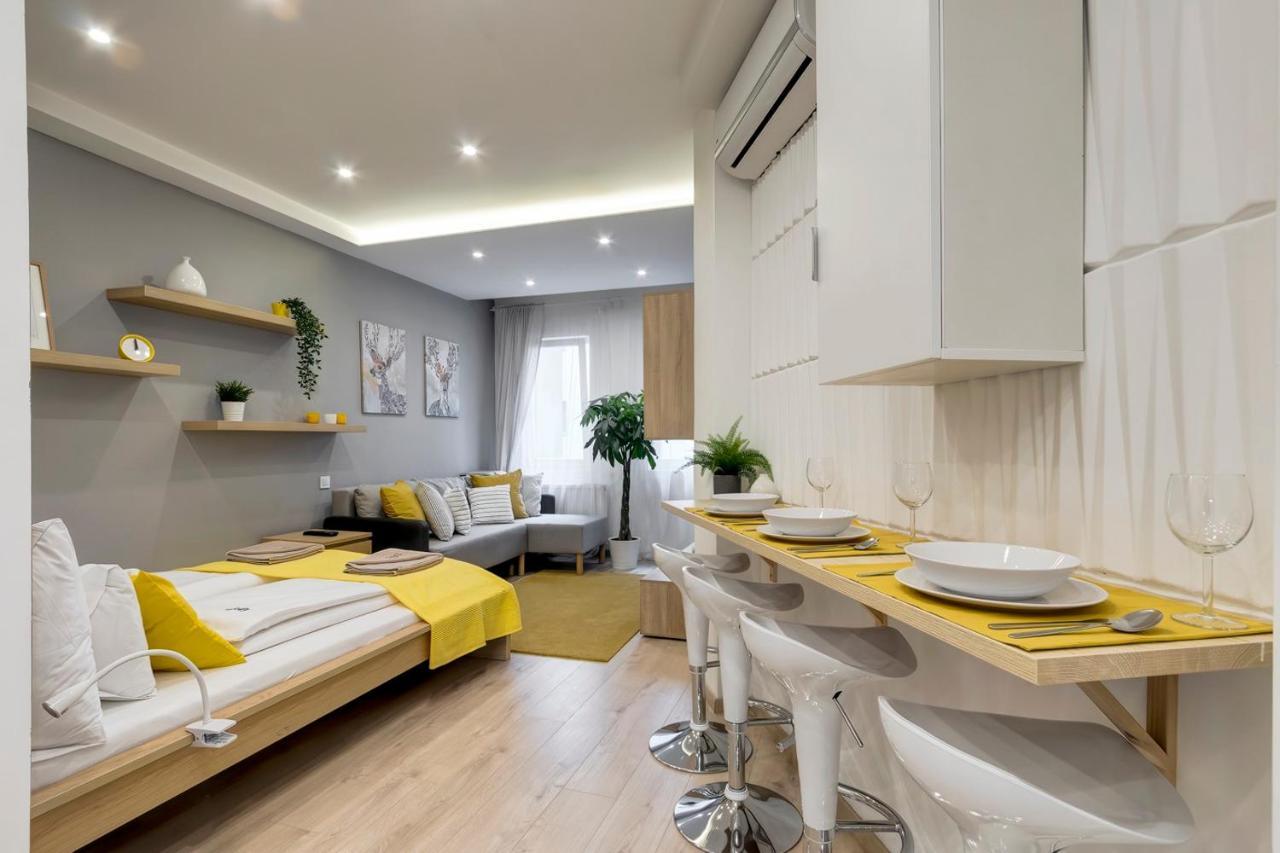Rp1 Aparthotel *